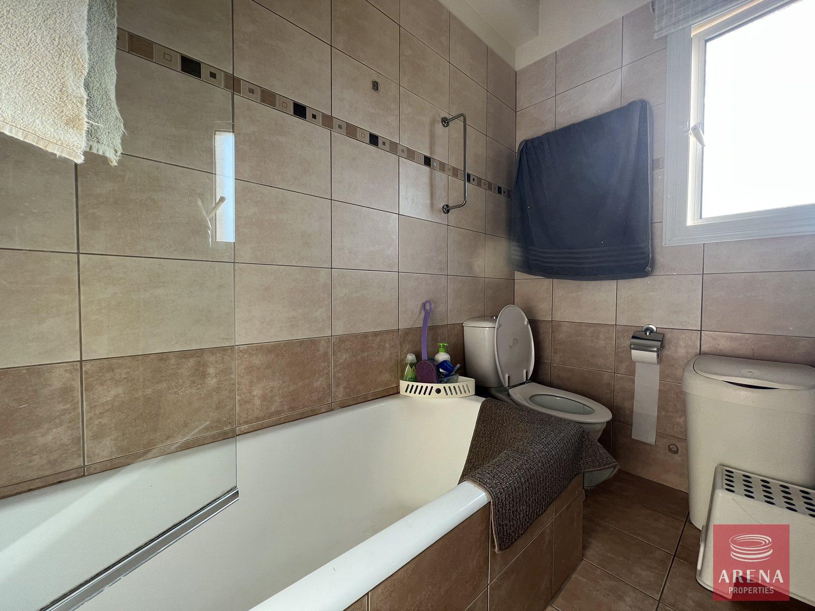 0-02-05-9743615973b732c7f64c1bd76f88267446bc2afa8afcb294bbf22daf2ed0318d_9f54bc7b073b2254-1