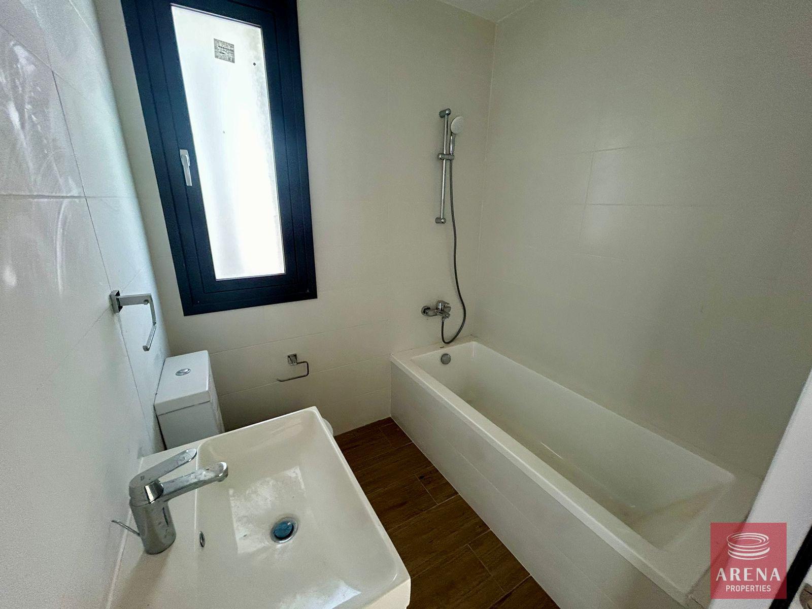 015a1e58-0c21-4947-a396-49c51624cff5-1