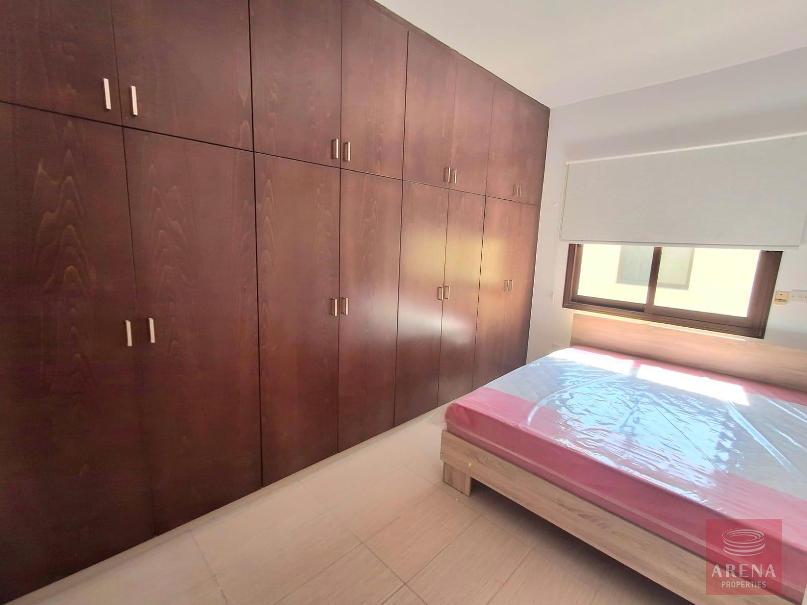 1-1-bed-apt-aradippou-9436-9