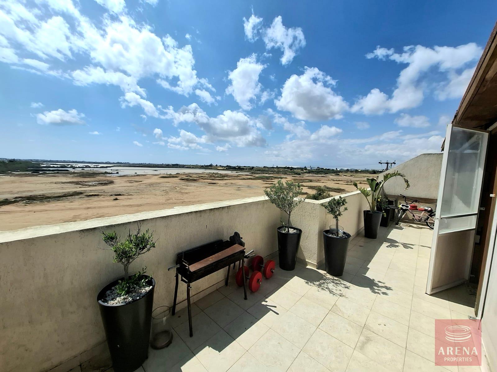 1-2-BED-APT-DERYNIA-9447-4