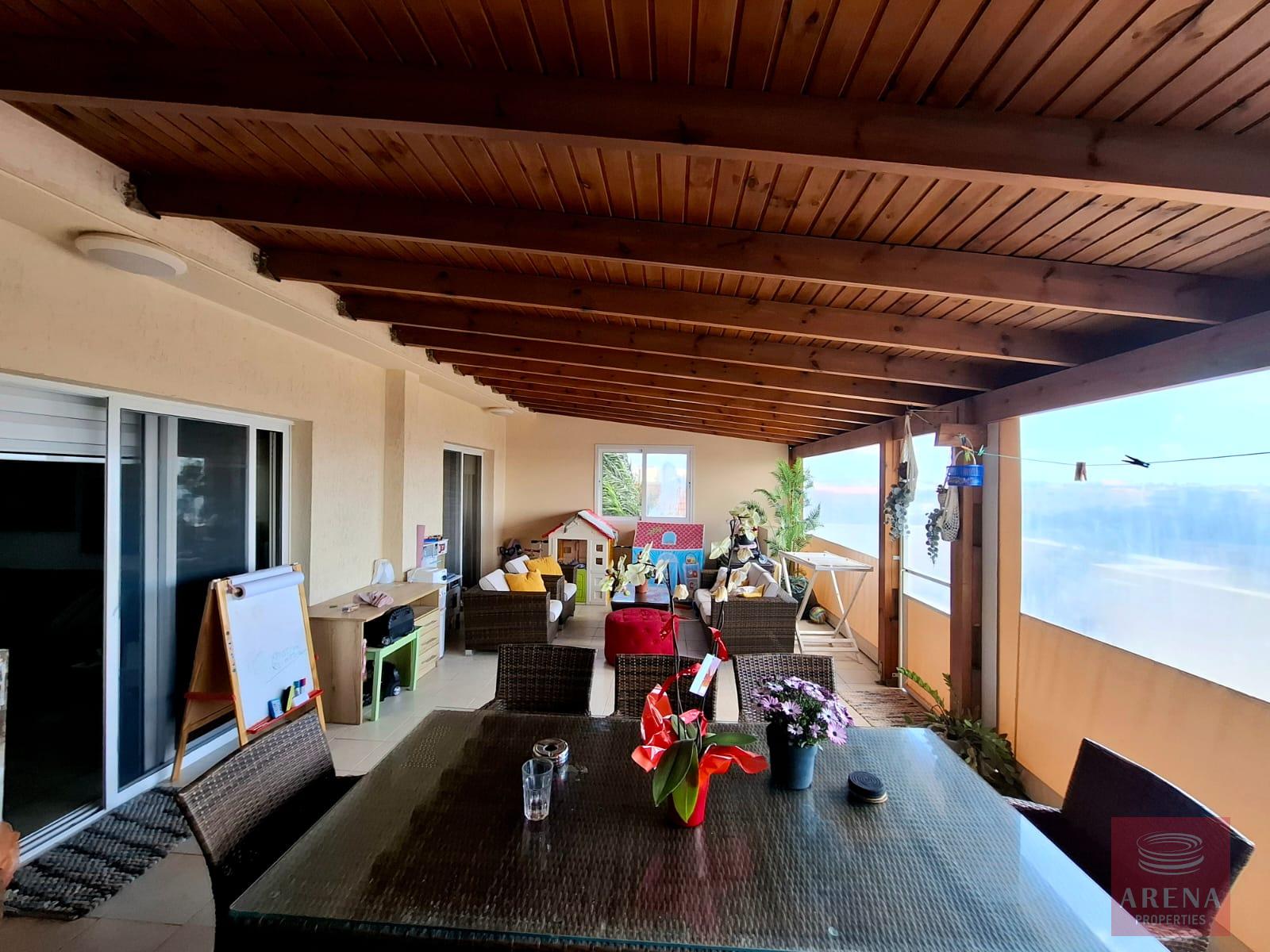 1-2-BED-APT-DERYNIA-9447-6