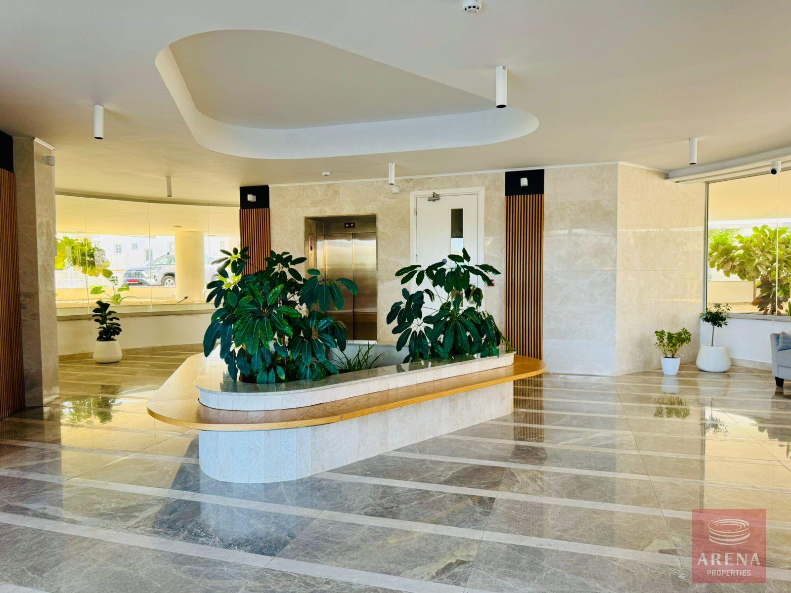 1-2-BED-APT-FOR-RENT-MAKENZY-9685-9