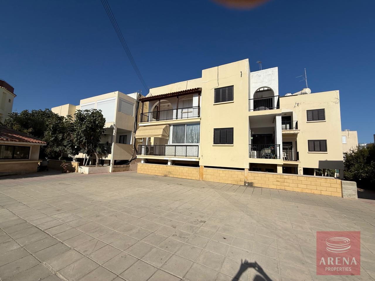 1-2-BED-APT-KAPPARIS-10219-20-5