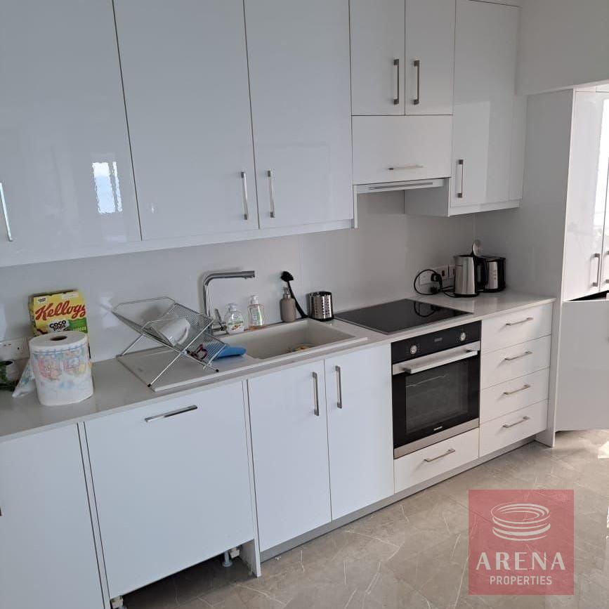 1-2-BED-APT-MAKENZY-9405-11