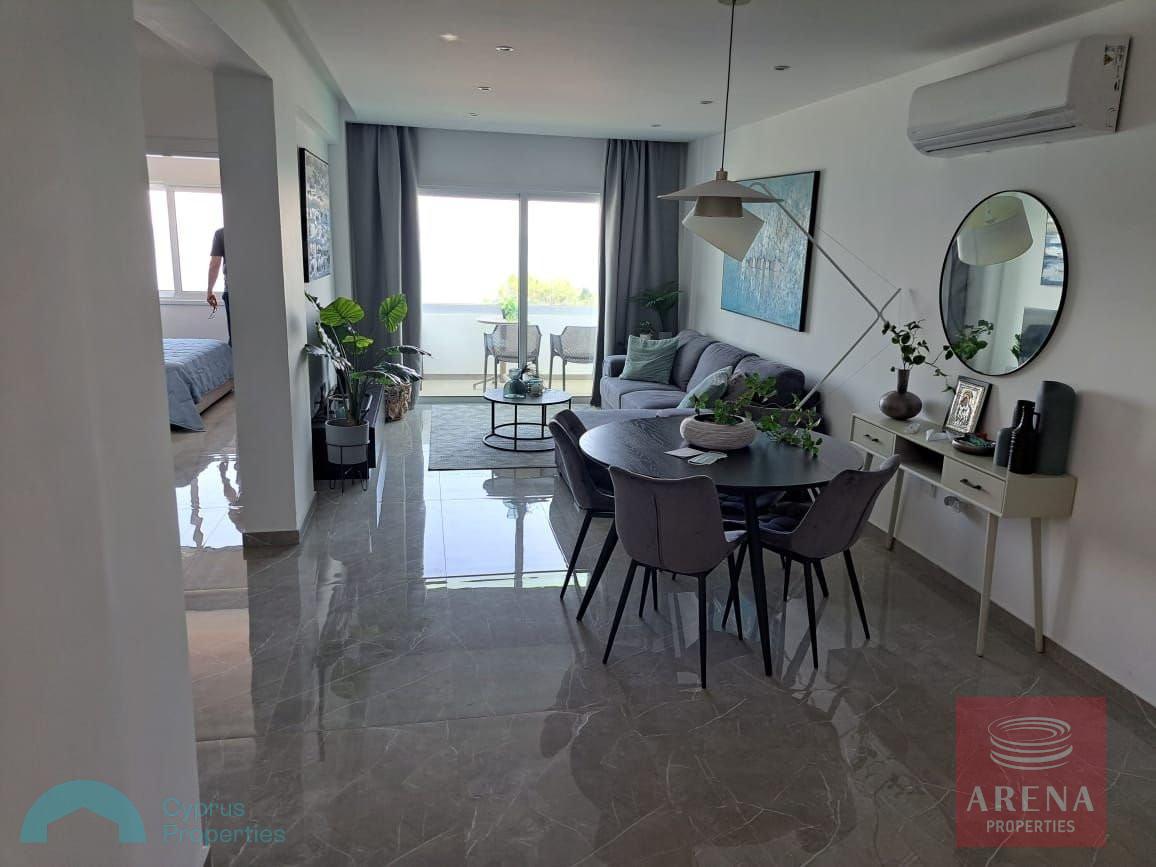 1-2-BED-APT-MAKENZY-9405-6