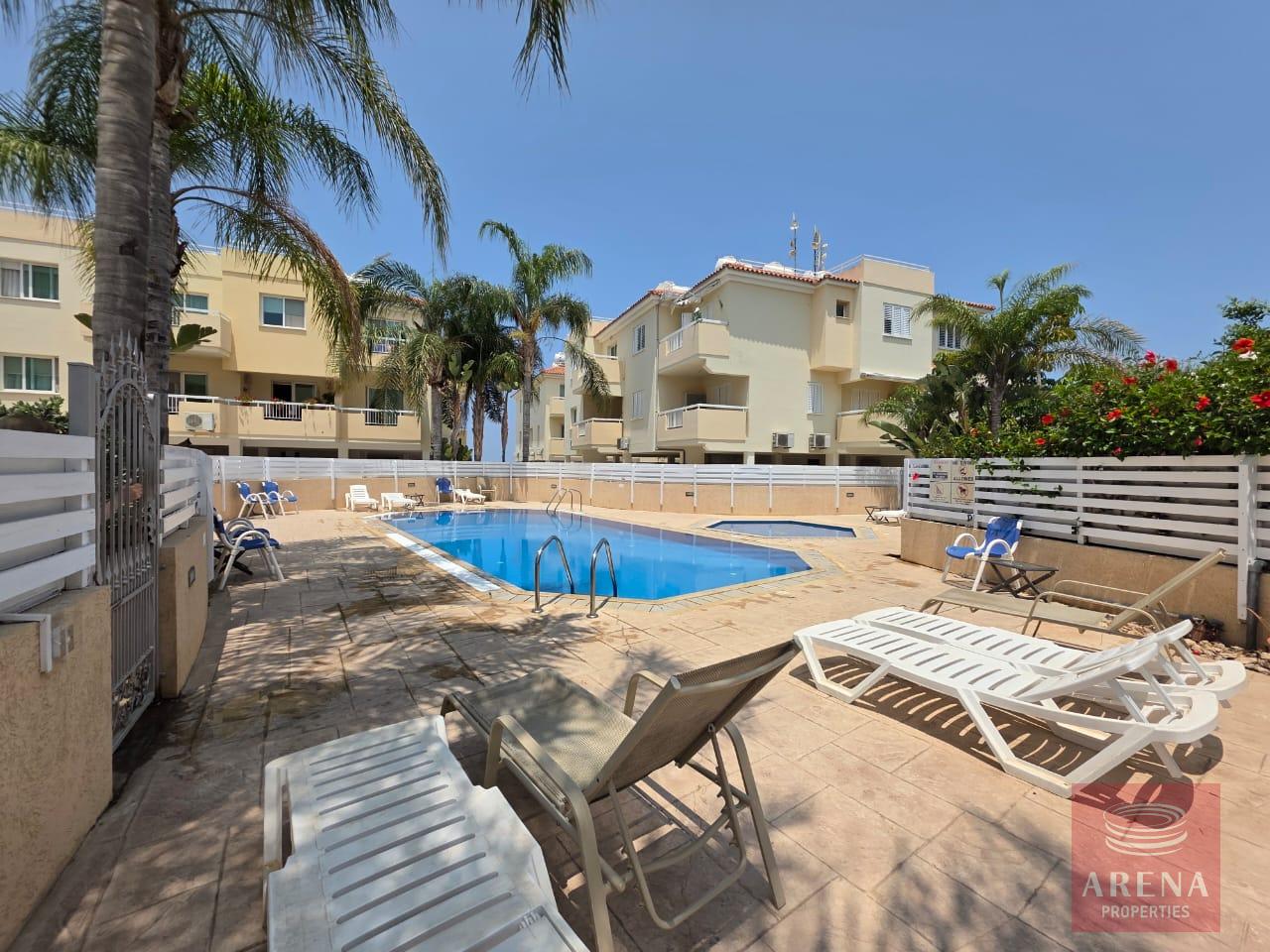 1-2-BED-APT-PARALIMNI-9734-1