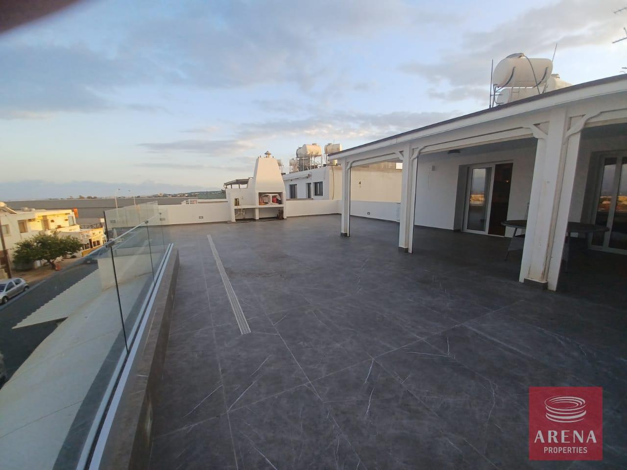 1-2-BED-PENTHOUSE-IN-KAPPARIS-9041