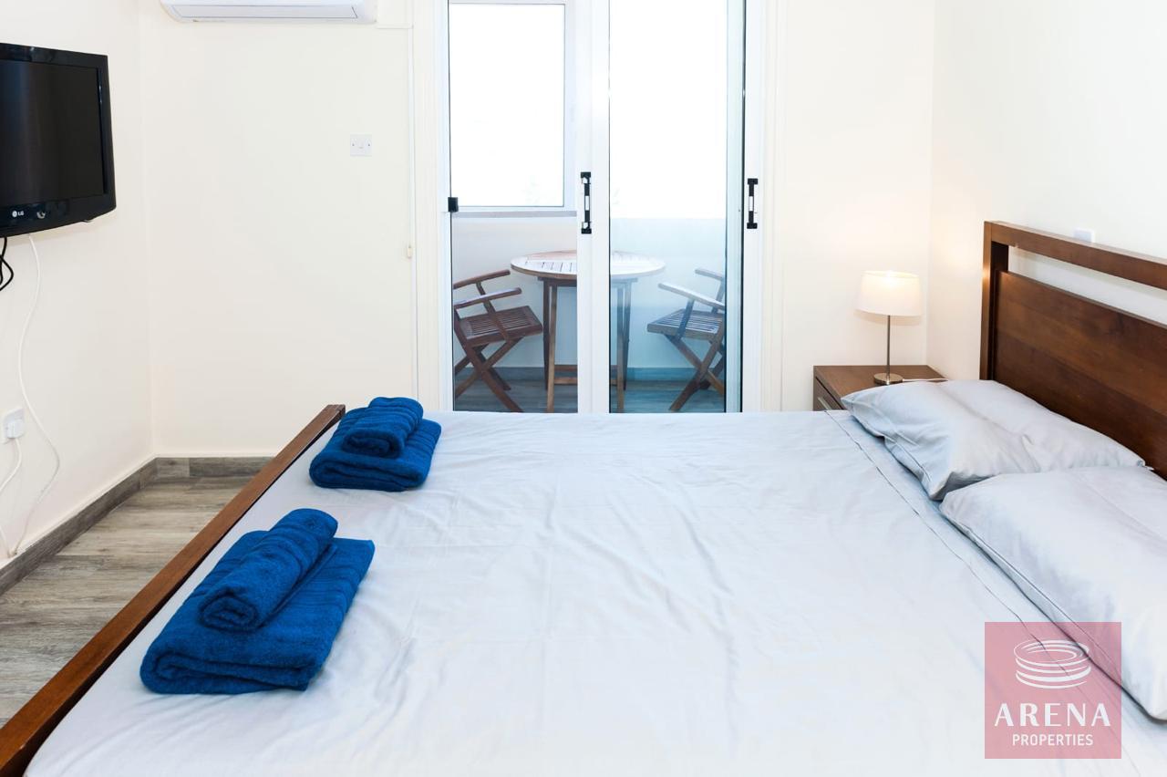 1-2-BED-TH-CAPE-GRECO-9574-26