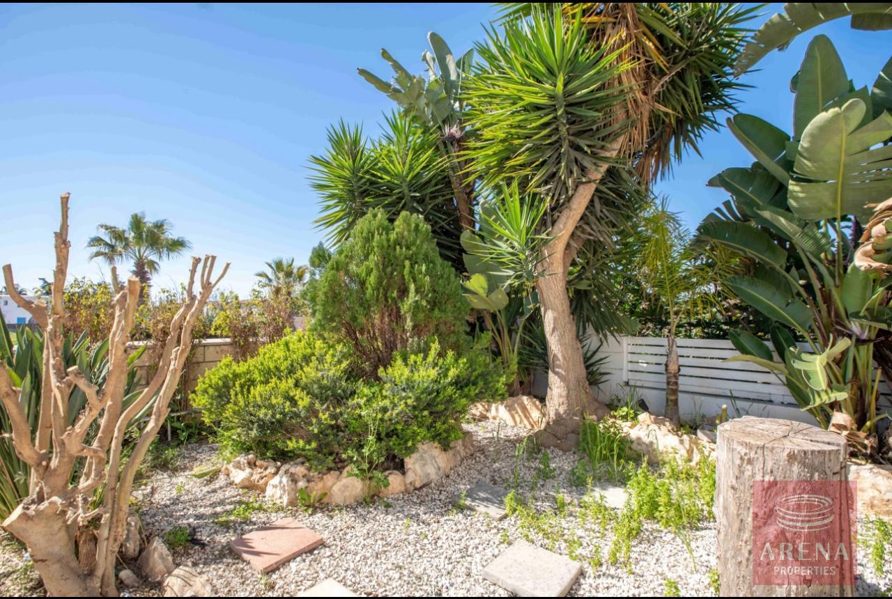 1-2-BED-VILLA-AYIA-THEKLA-9345-4