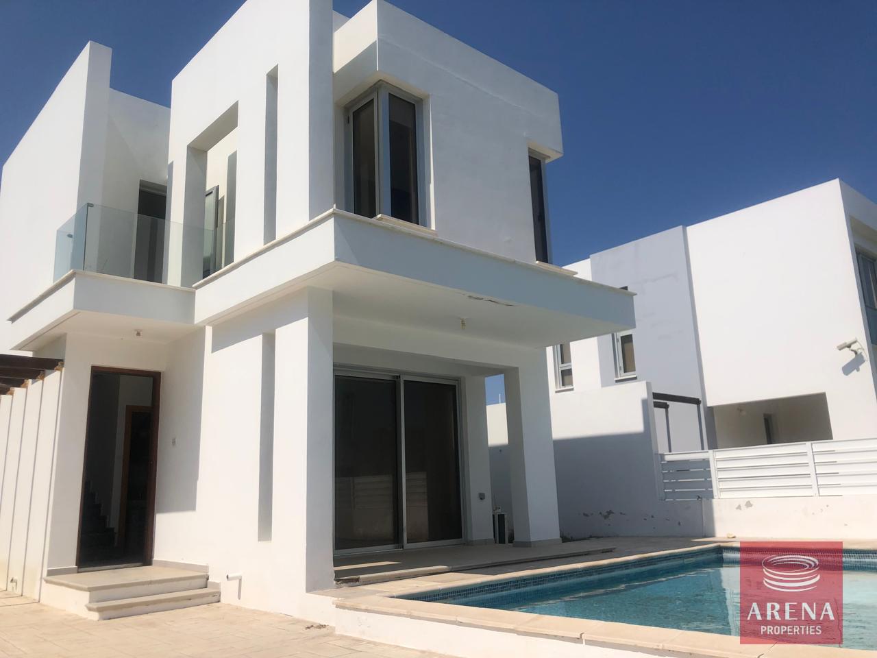 1-2-BED-VILLA-PERVOLIA-8390