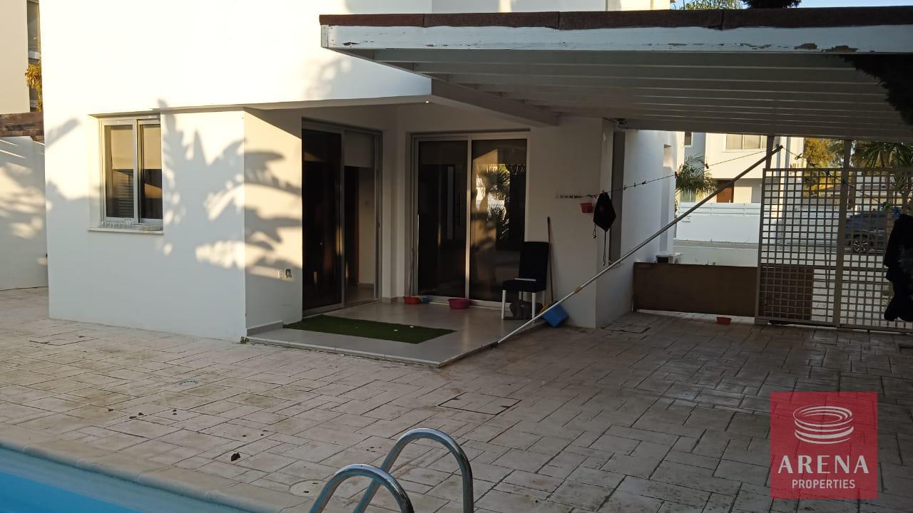 1-2-BED-VILLA-PERVOLIA-9205-10-1