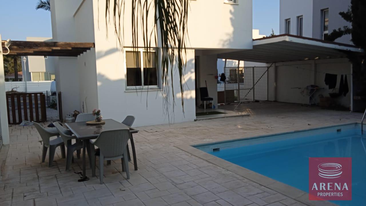 1-2-BED-VILLA-PERVOLIA-9205-11-1