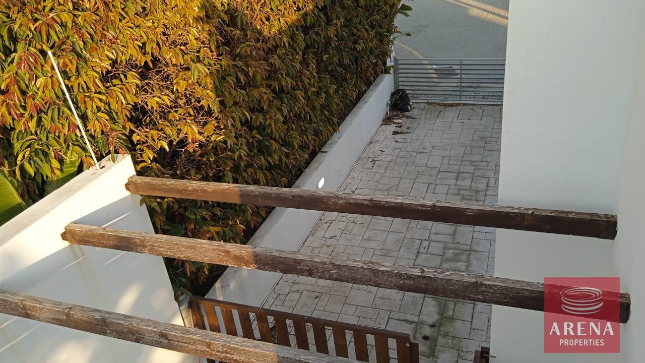 1-2-BED-VILLA-PERVOLIA-9205-3-1