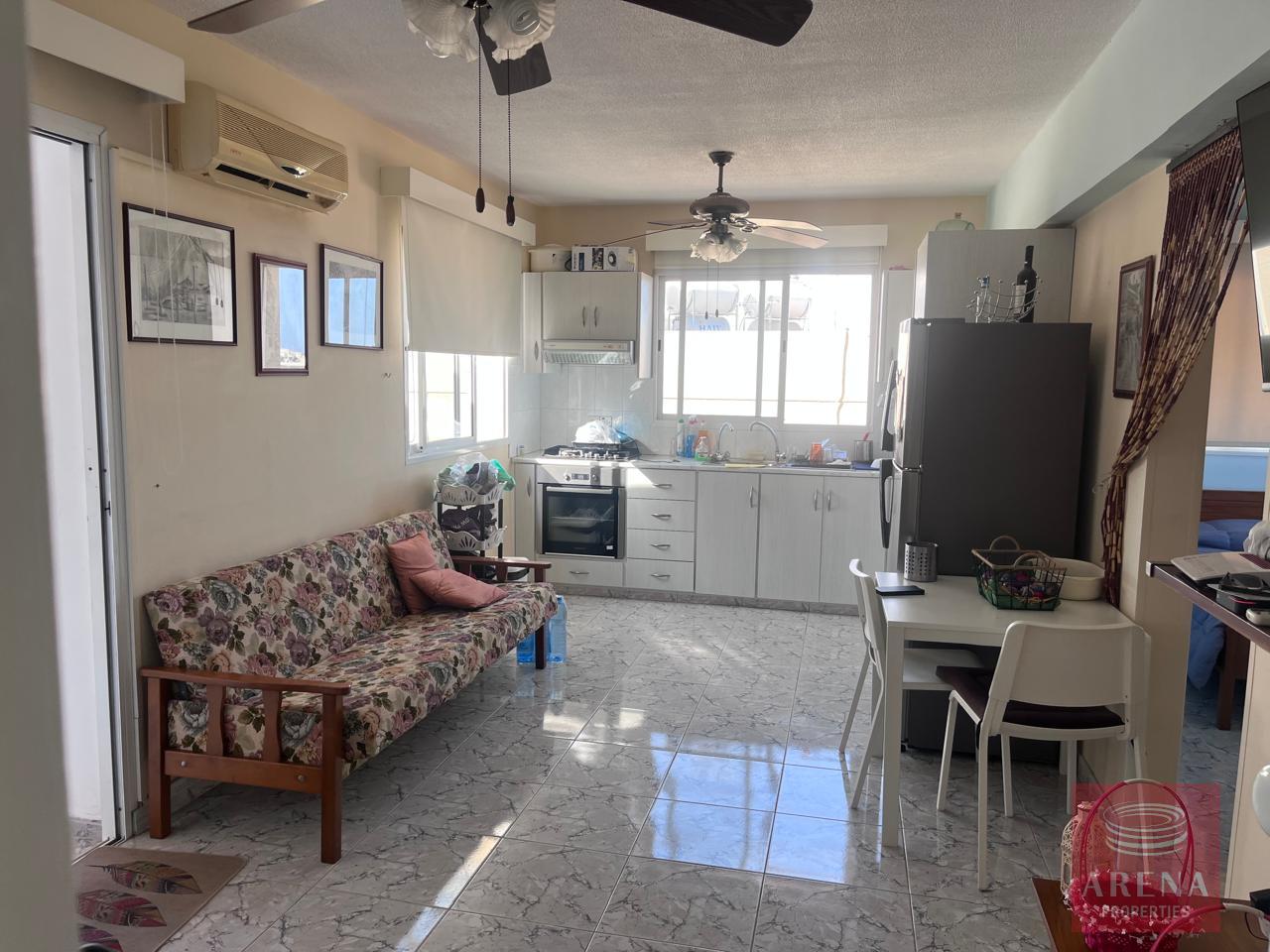 1-2-BEDAPTS-KAPPARIS-9511-4