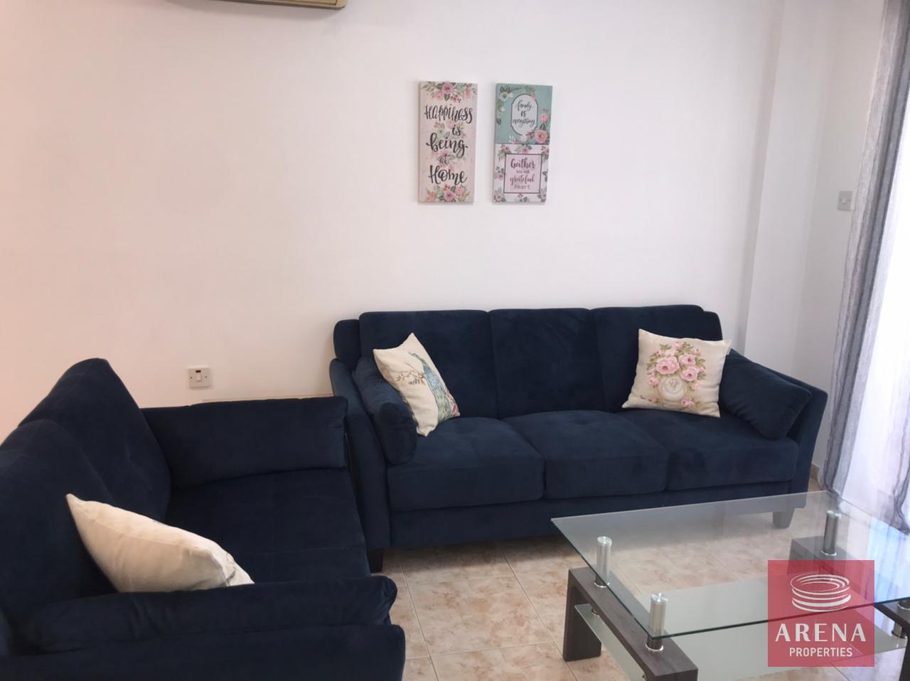 1-2-bed-apt-for-rent-in-makenzie-5676