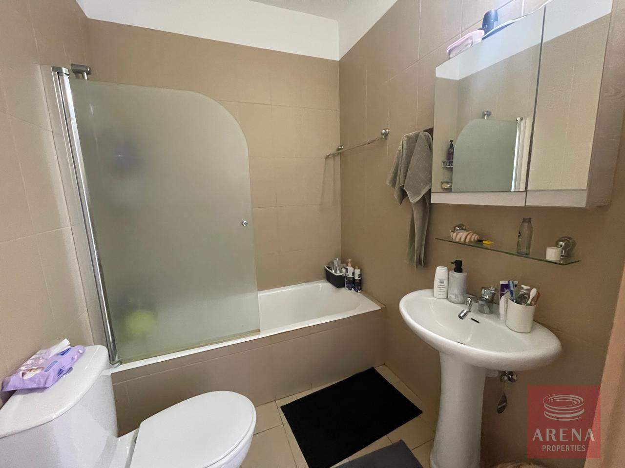 1-2-bed-apt-paralimni-9663-13