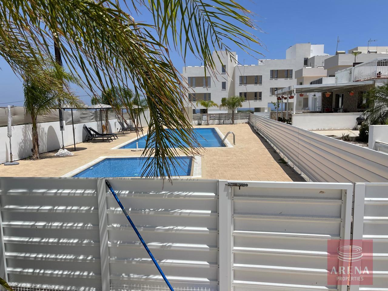 1-2-bed-apt-paralimni-9663-2