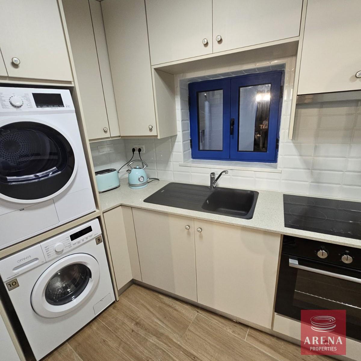 1-2-bed-house-mazotos-9280-15