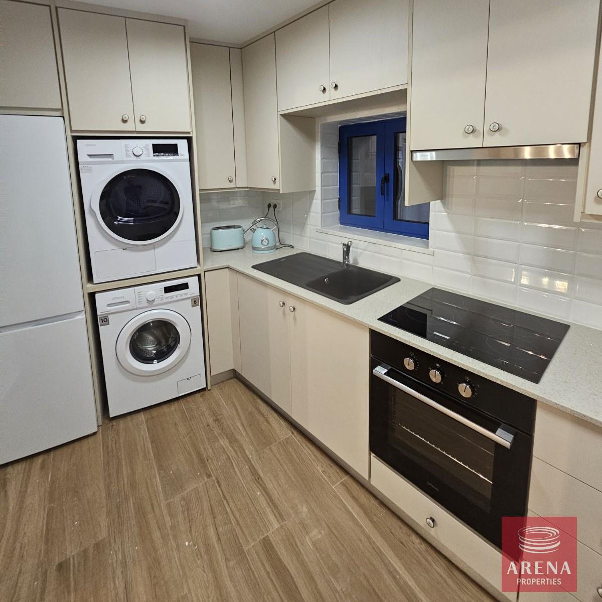 1-2-bed-house-mazotos-9280-17