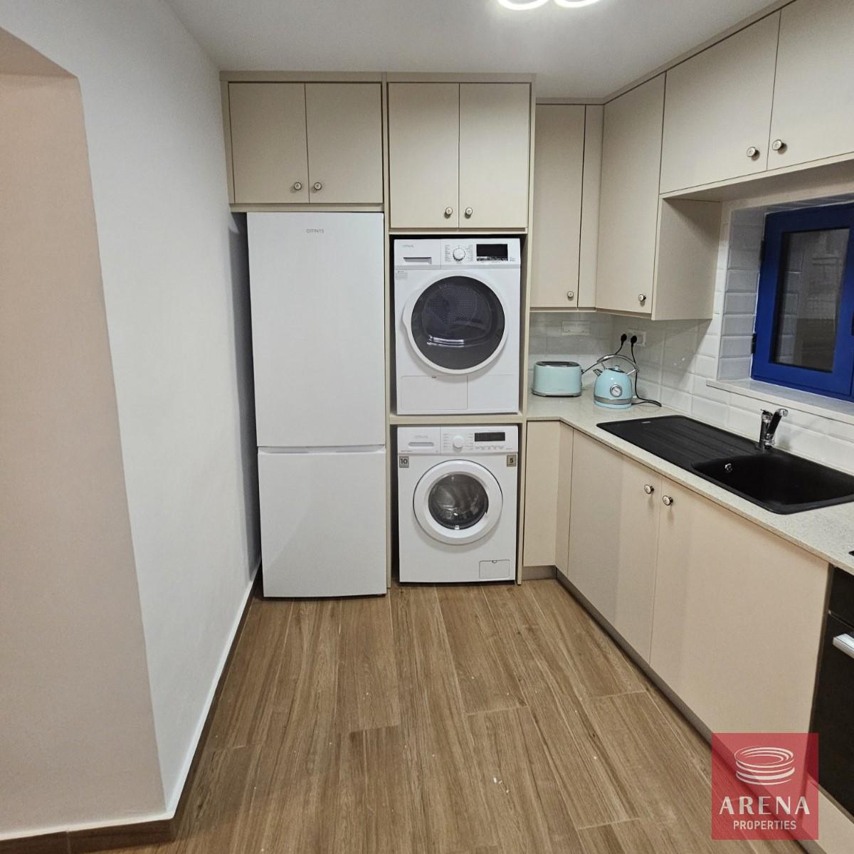 1-2-bed-house-mazotos-9280-9