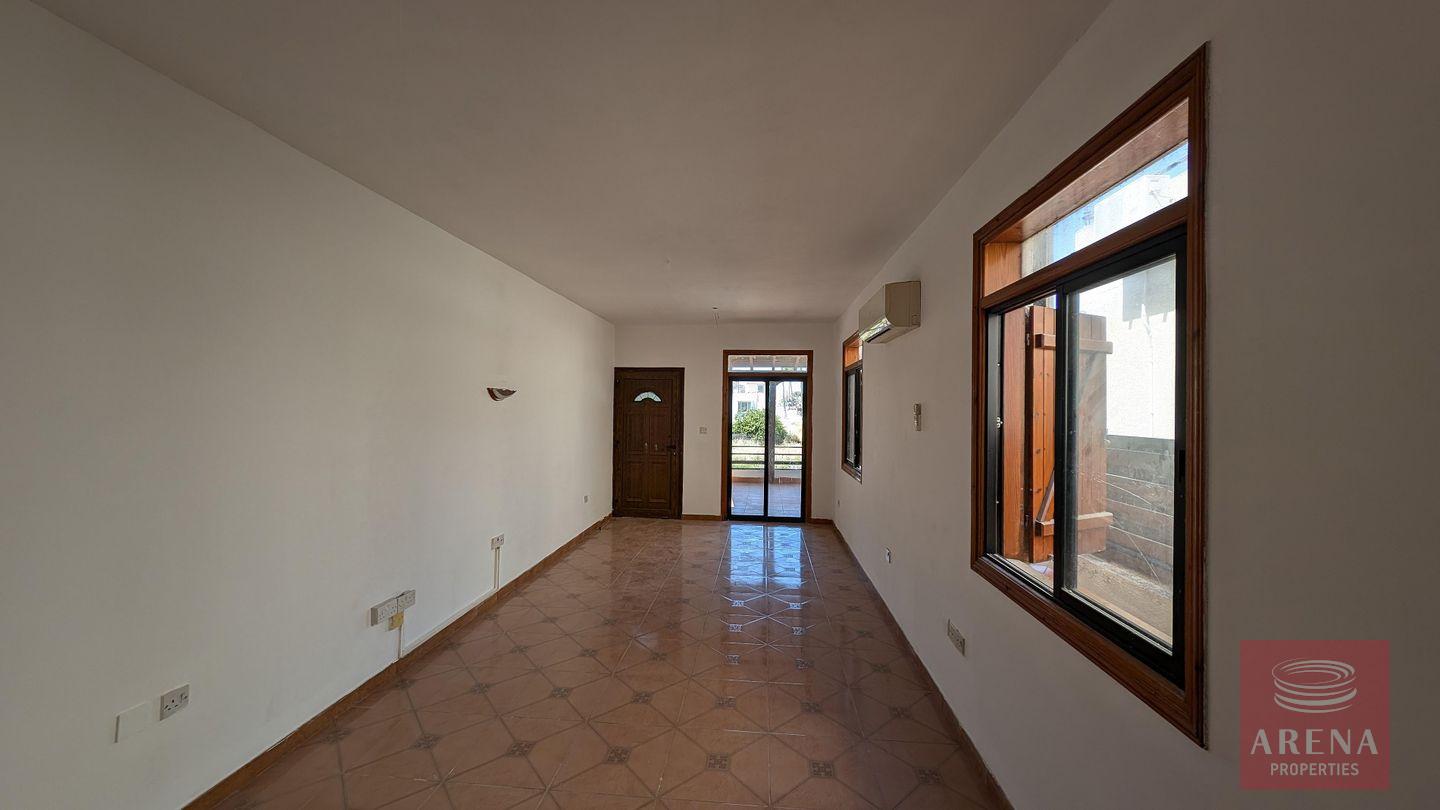 1-2-bed-th-oroklini-9542-2