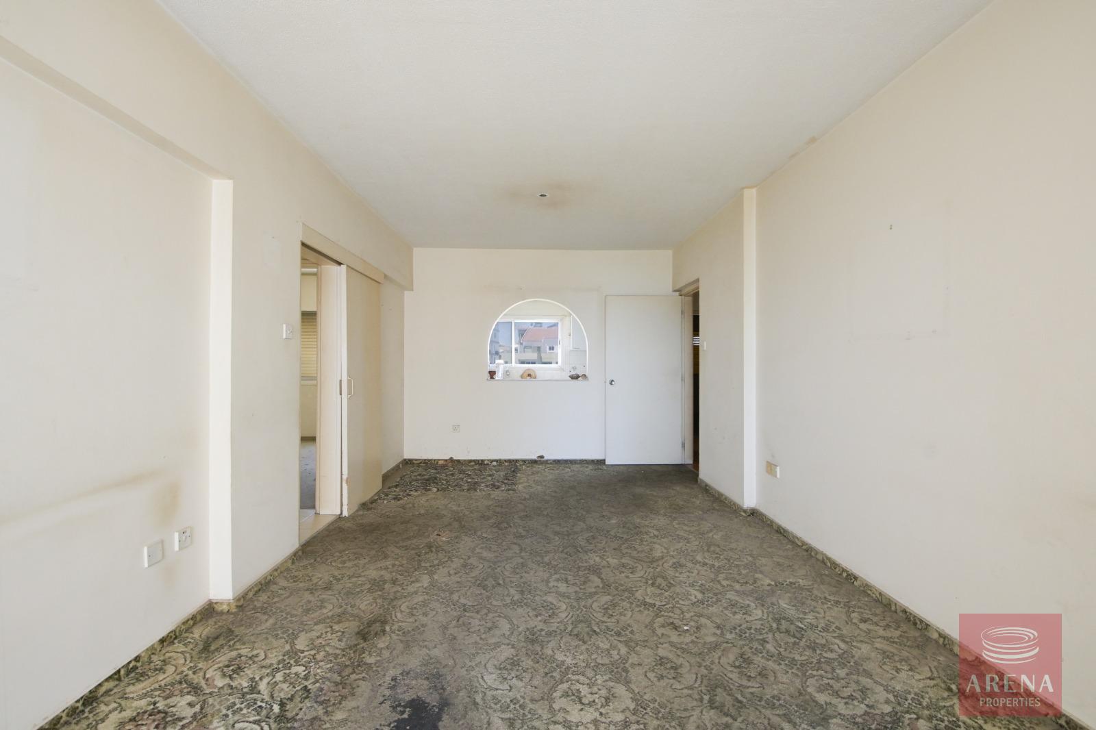 1-3-BED-APT-MAKENZY-9798-3-1