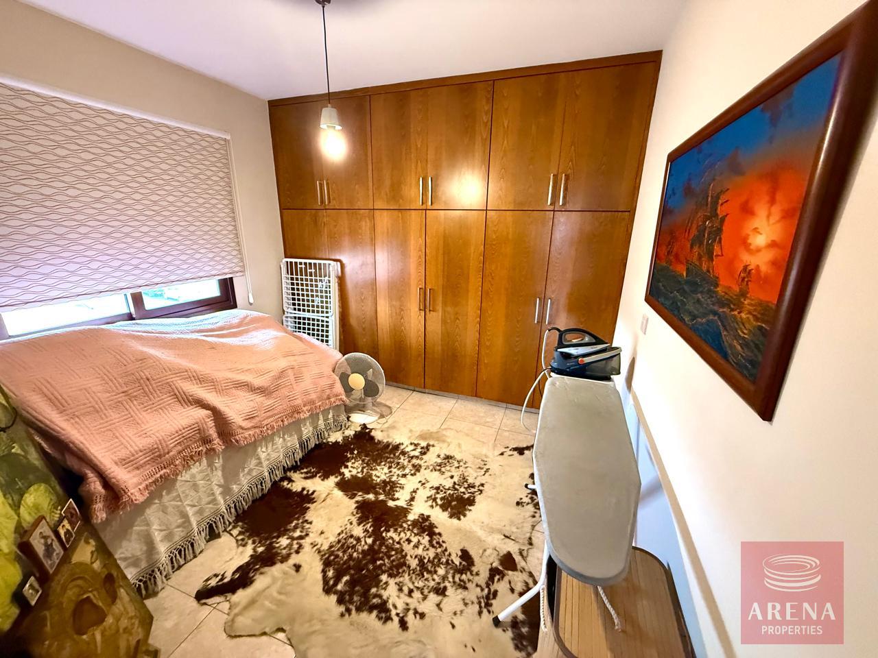 1-3-BED-APT-SALE-ARADIPPOU-10284-11-3