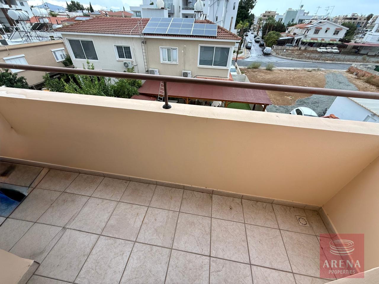 1-3-BED-APT-SALE-ARADIPPOU-10284-13-3