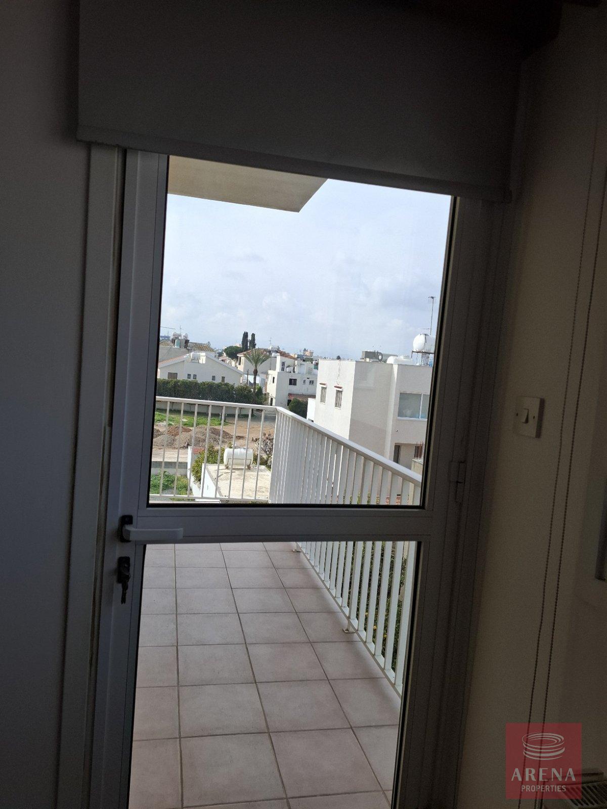 1-3-BED-APT-STROVOLOS-9889-15-1
