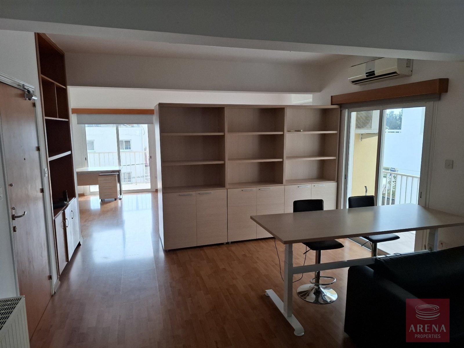 1-3-BED-APT-STROVOLOS-9889-27-1