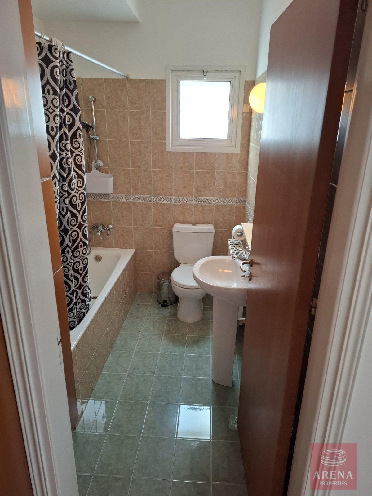 1-3-BED-APT-STROVOLOS-9889-3-1