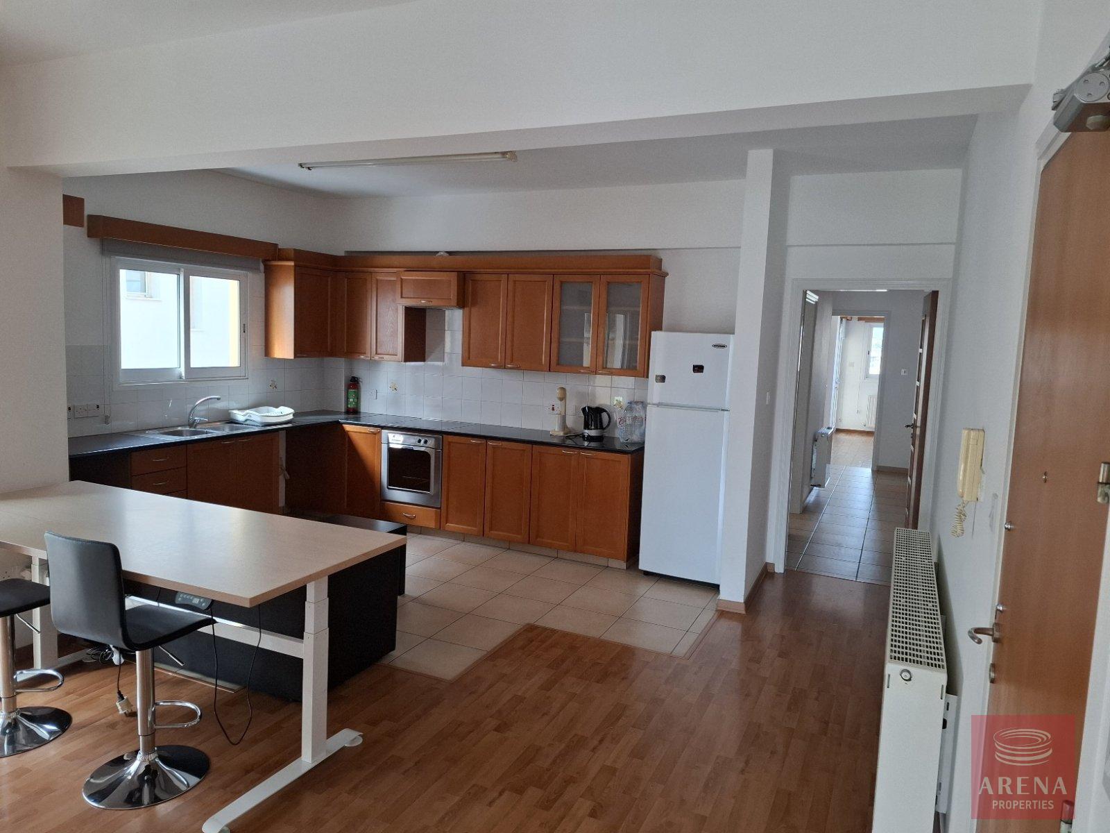 1-3-BED-APT-STROVOLOS-9889-33-1