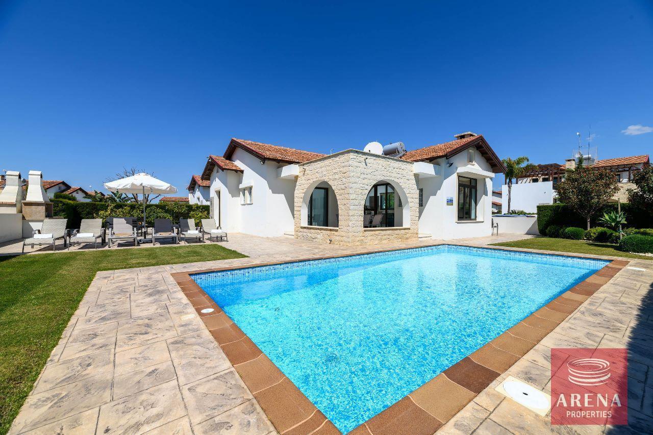 1-3-BED-BUNG-AYIA-THEKLA-7409-2