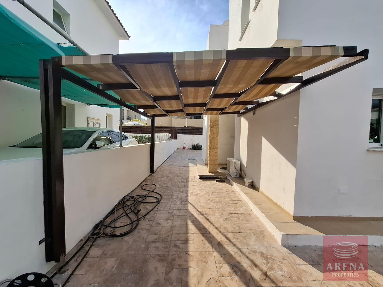 1-3-BED-VILLA-FOR-RENT-IN-AYIA-TRIADA-9516-15