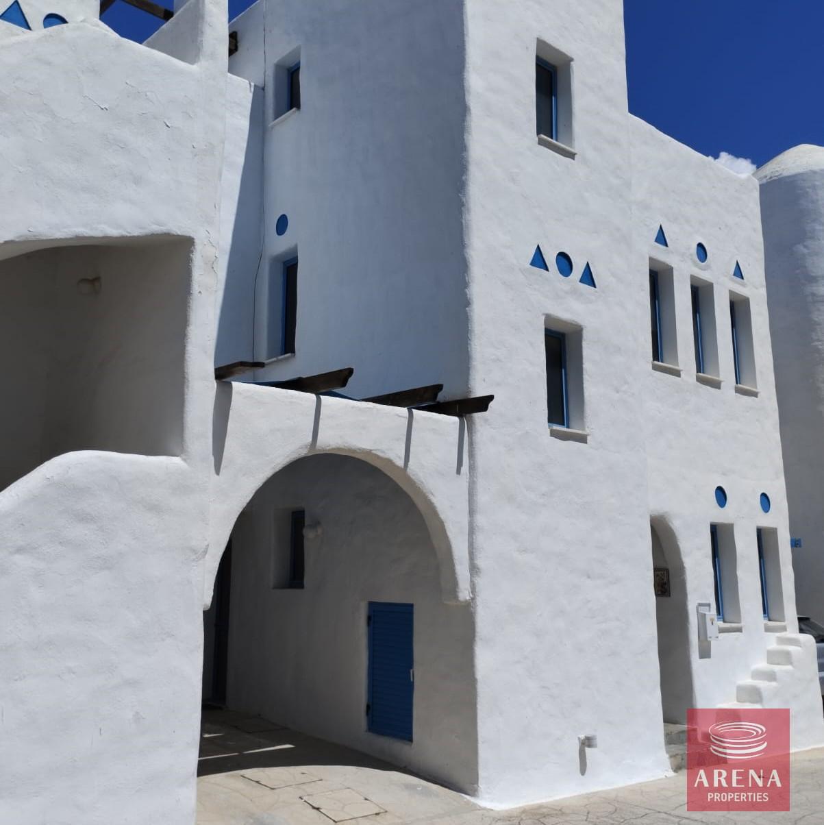 1-3-BED-VILLA-FOR-RENT-IN-DERYNIA-6980