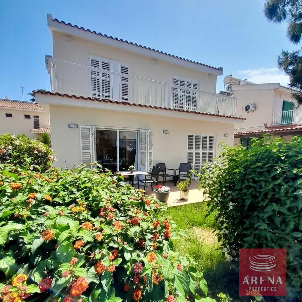 1-3-BED-VILLA-FOR-RENT-IN-PERVOLIA-9085