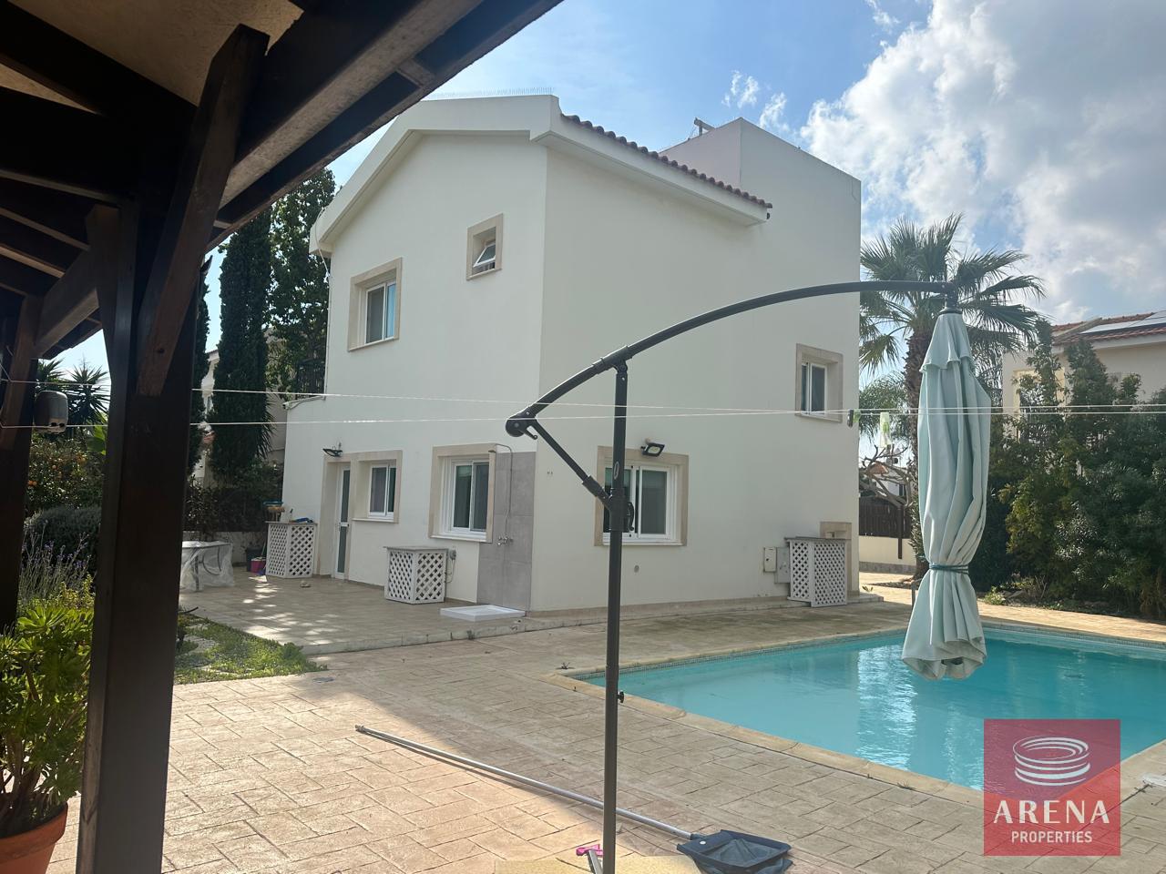 1-3-BED-VILLA-IN-AYIA-THEKLA-9168