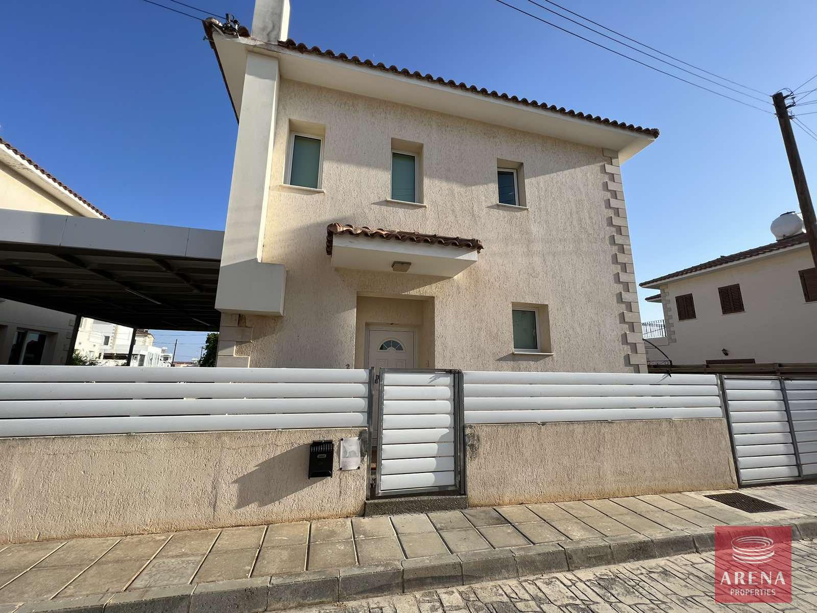 1-3-BED-VILLA-PARALIMNI-7338-1