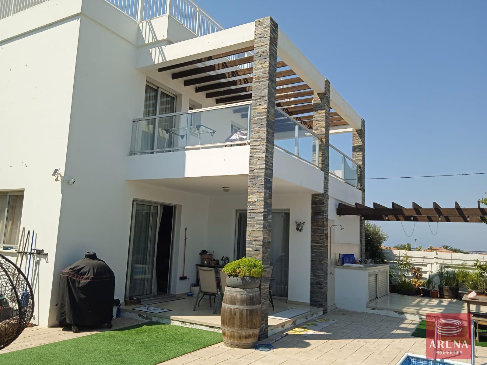 1-3-BED-VILLA-PERVOLIA-8426