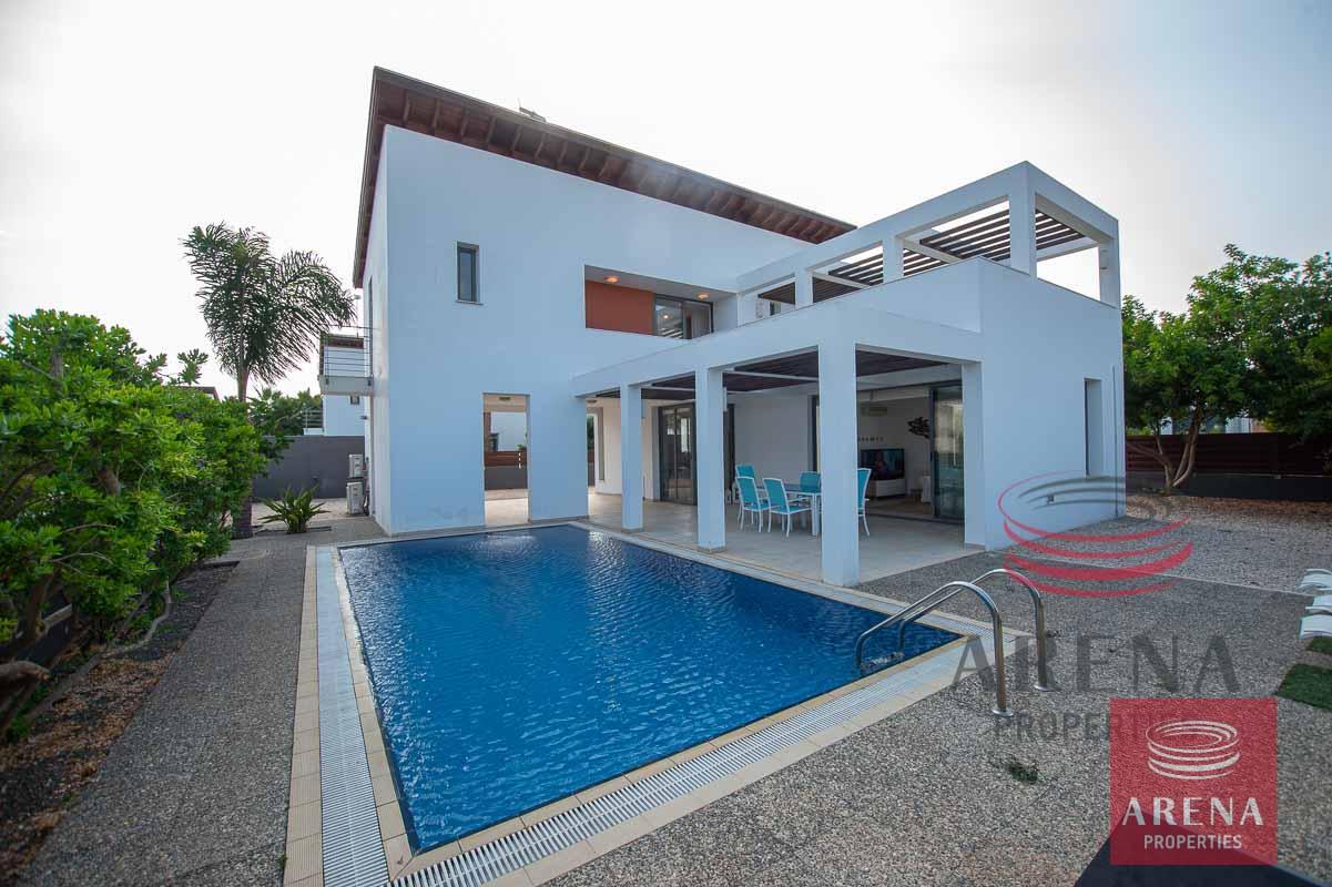1-3-Bed-villa-in-ayia-thekla-5700