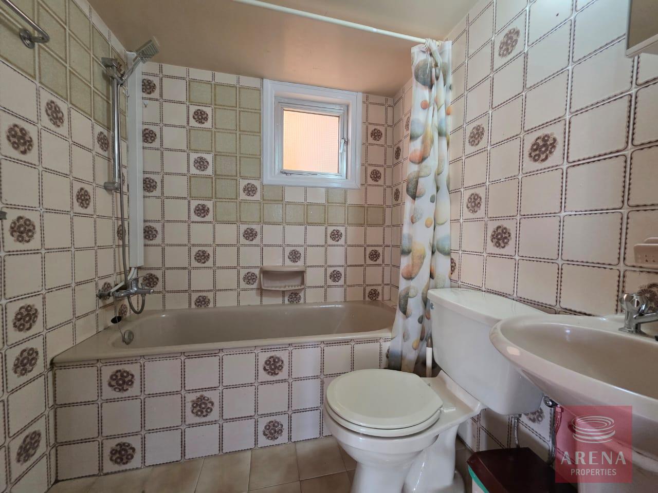 1-3-bed-apt-for-rent-9751-10-1