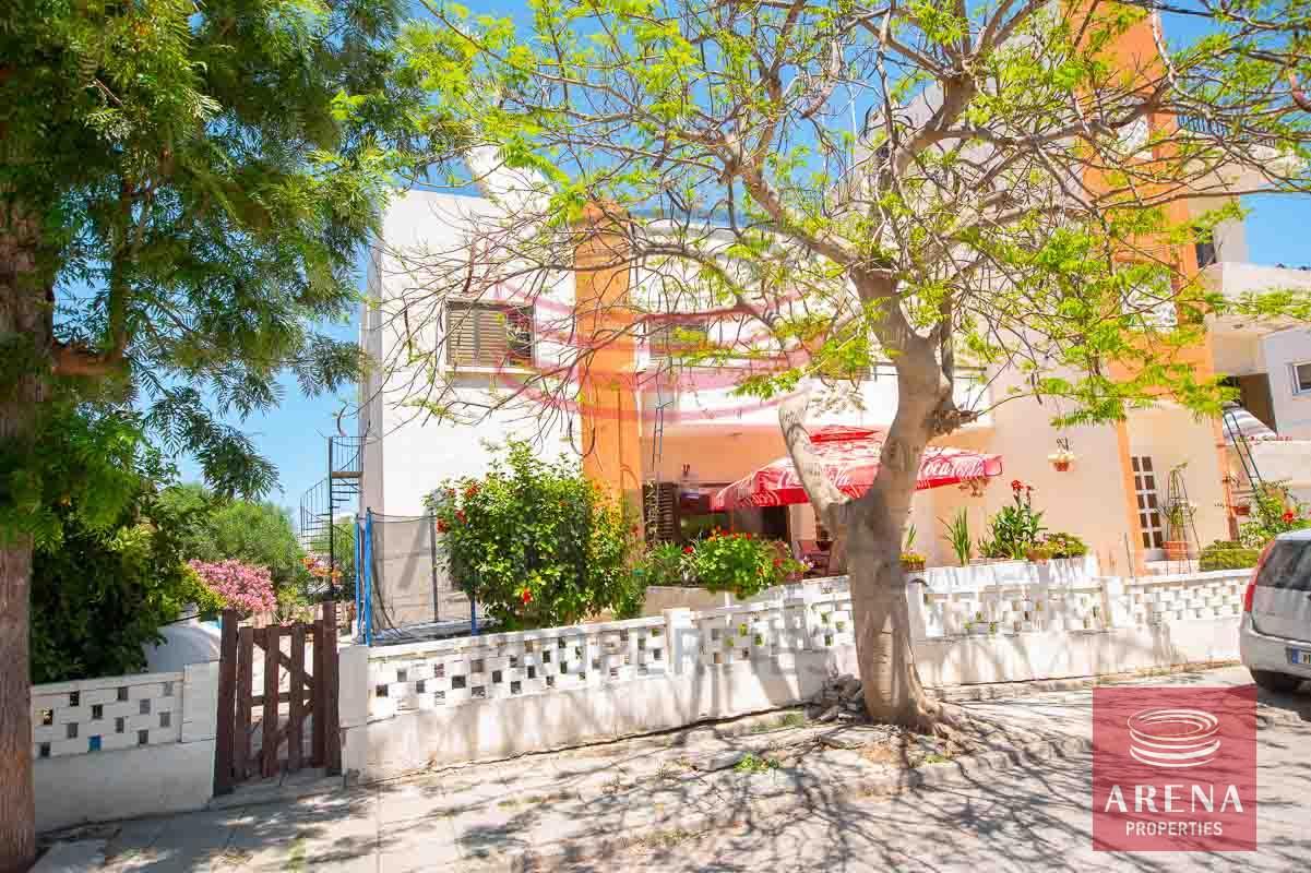 1-3-bed-apt-for-rent-in-paralimni-5671