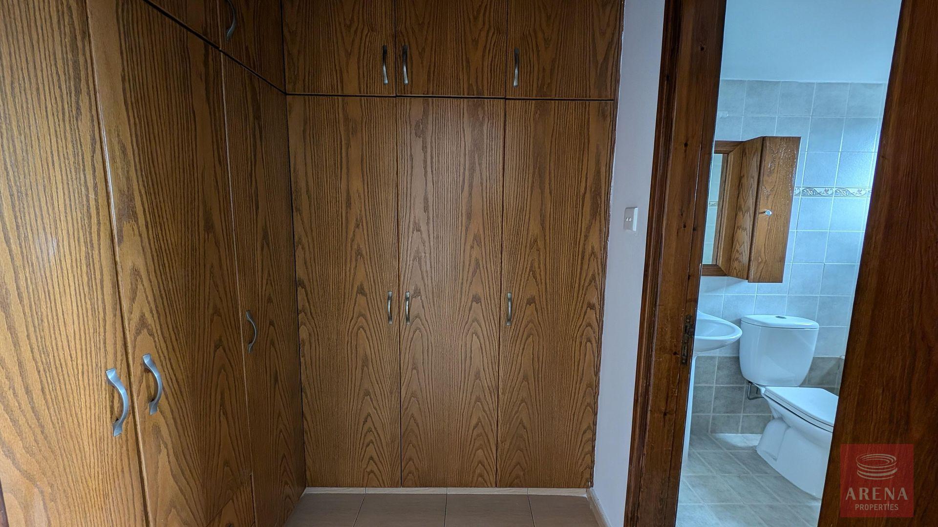 1-3-bed-bungalow-inmaroni-9468-16