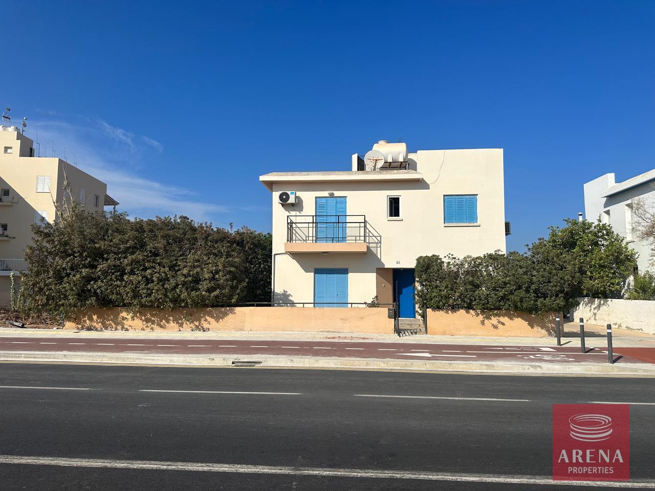 1-3-bed-villa-in-kapparis-for-rent-8432