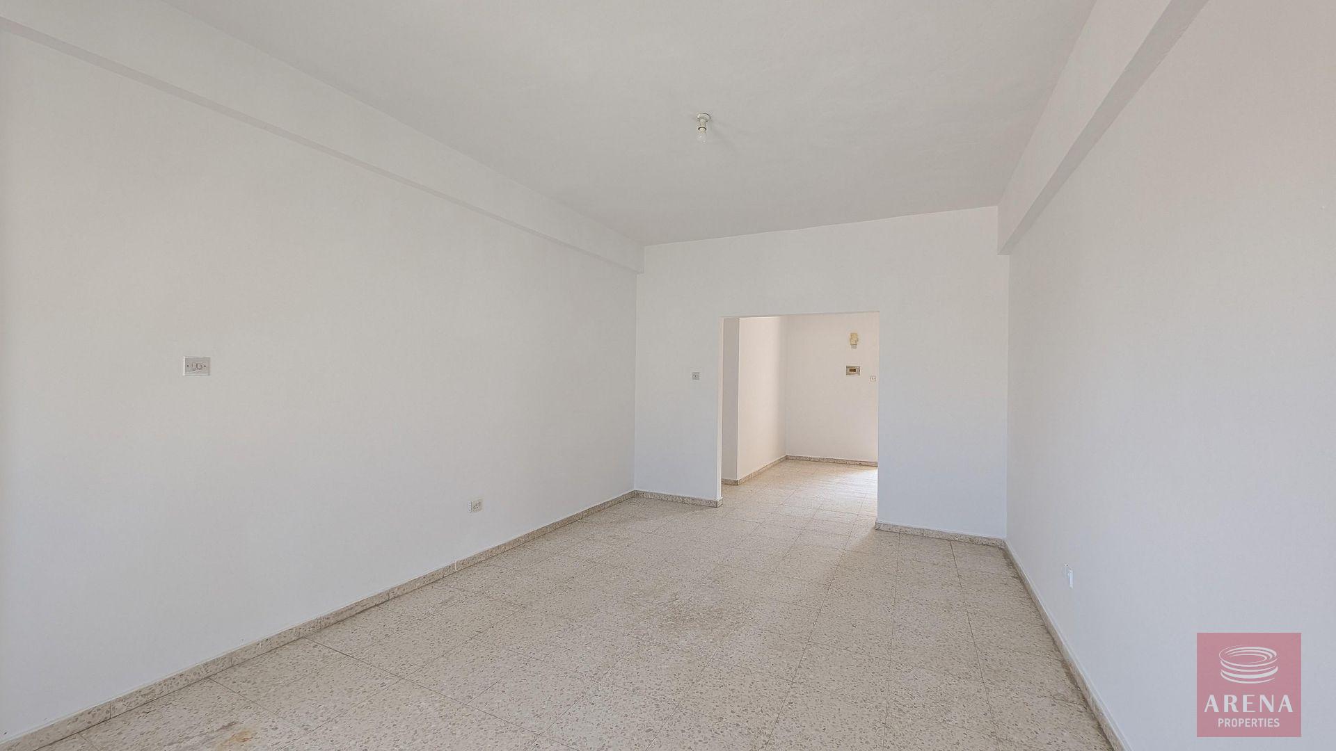 1-4-APTS-IN-PARALIMNI-9764-22-1