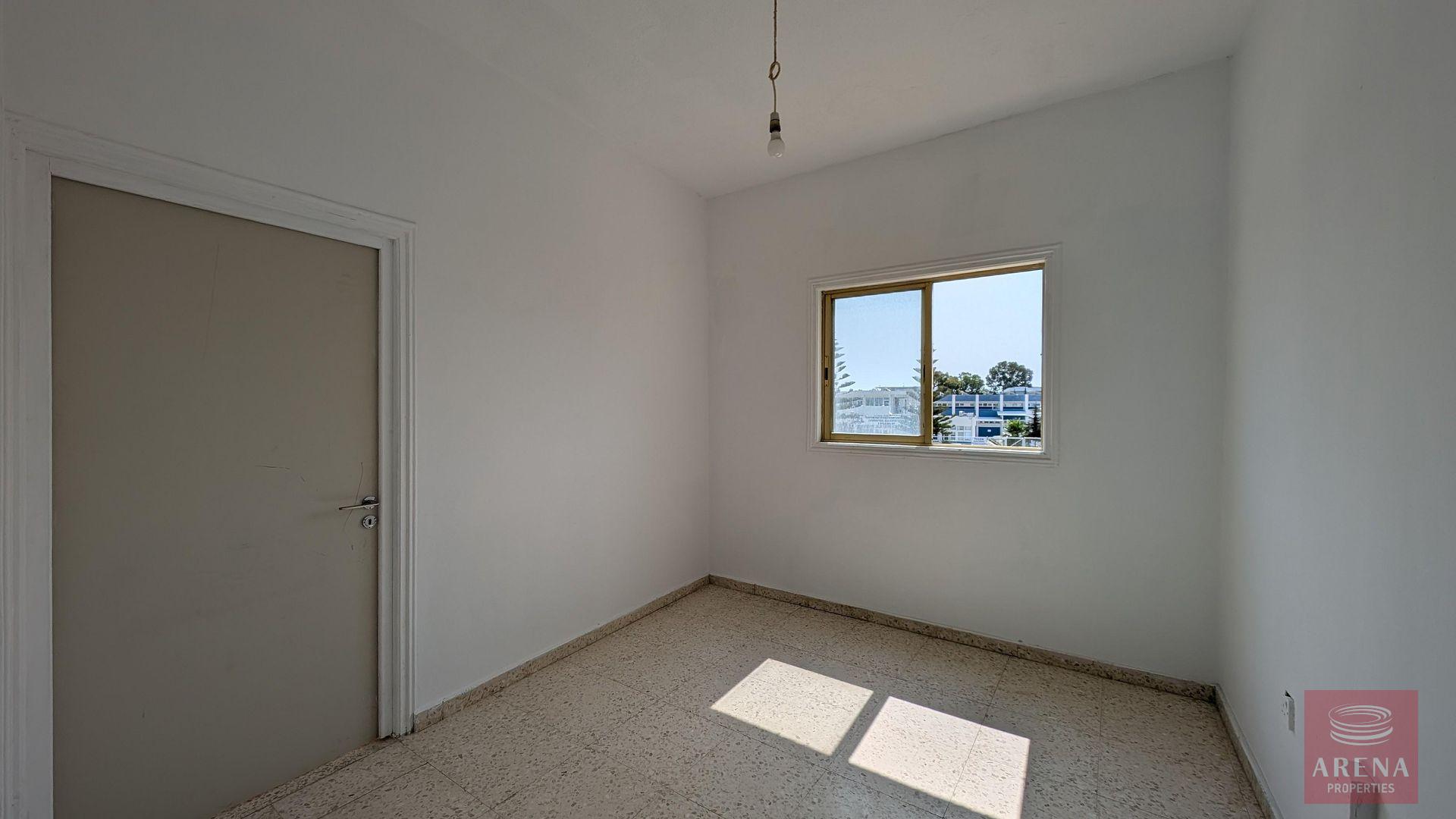 1-4-APTS-IN-PARALIMNI-9764-5-1