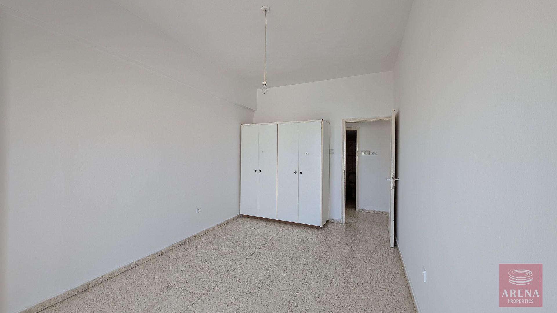 1-4-APTS-IN-PARALIMNI-9764-9-1