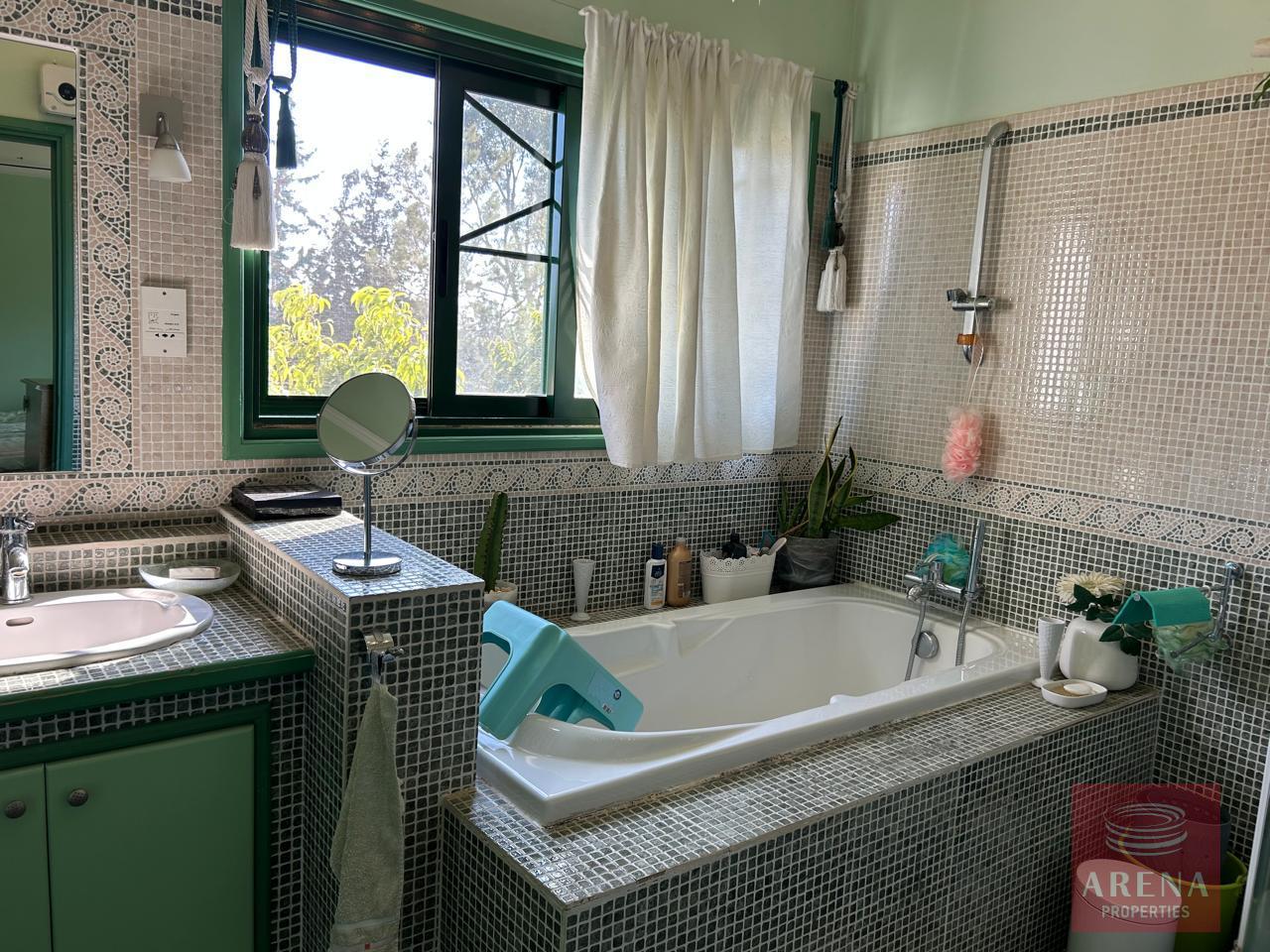 1-4-BED-VILLA-9368-12