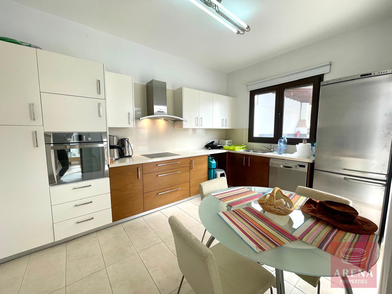 1-4-BED-VILLA-FOR-SALE-IN-AGIA-THEKLA-9489-14