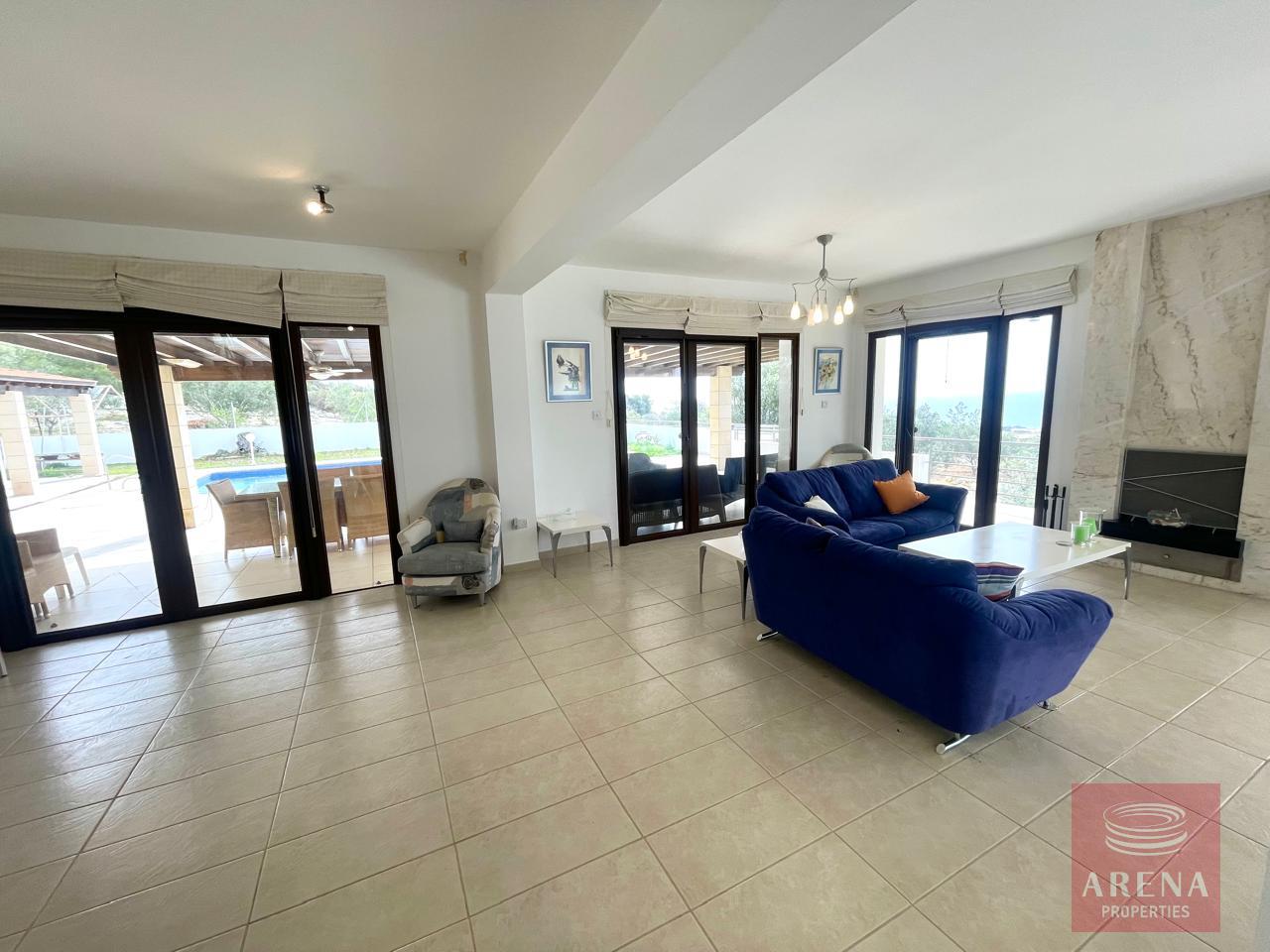 1-4-BED-VILLA-FOR-SALE-IN-AGIA-THEKLA-9489-17-1